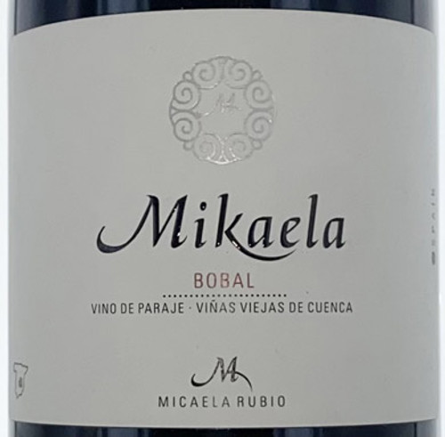 Mikaela (Micaela Rubio) Bobal Tierra de Castilla Viñas Viejas 2017